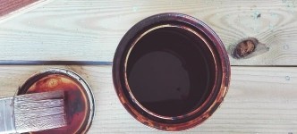 Diferencias entre pintura y esmalte efecto madera: ¿Cuál deberías usar?